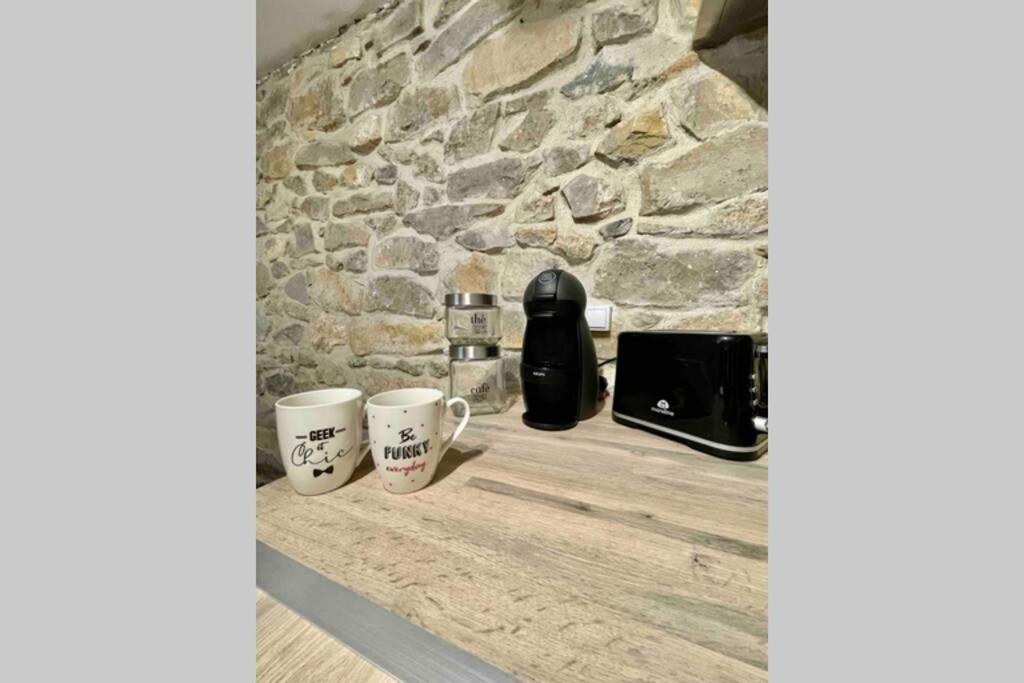 Le Jad Joli F2 Proche Gare, Arenes Avec Terrasse Privee Apartamento Nîmes Exterior foto